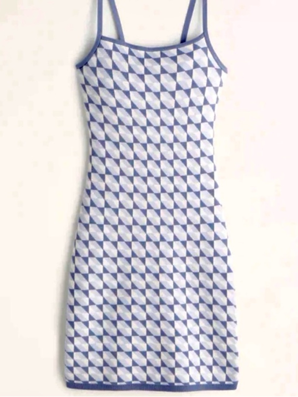 Abercrombie & Fitch Geometric Mod Print
Mini Sweater Dress